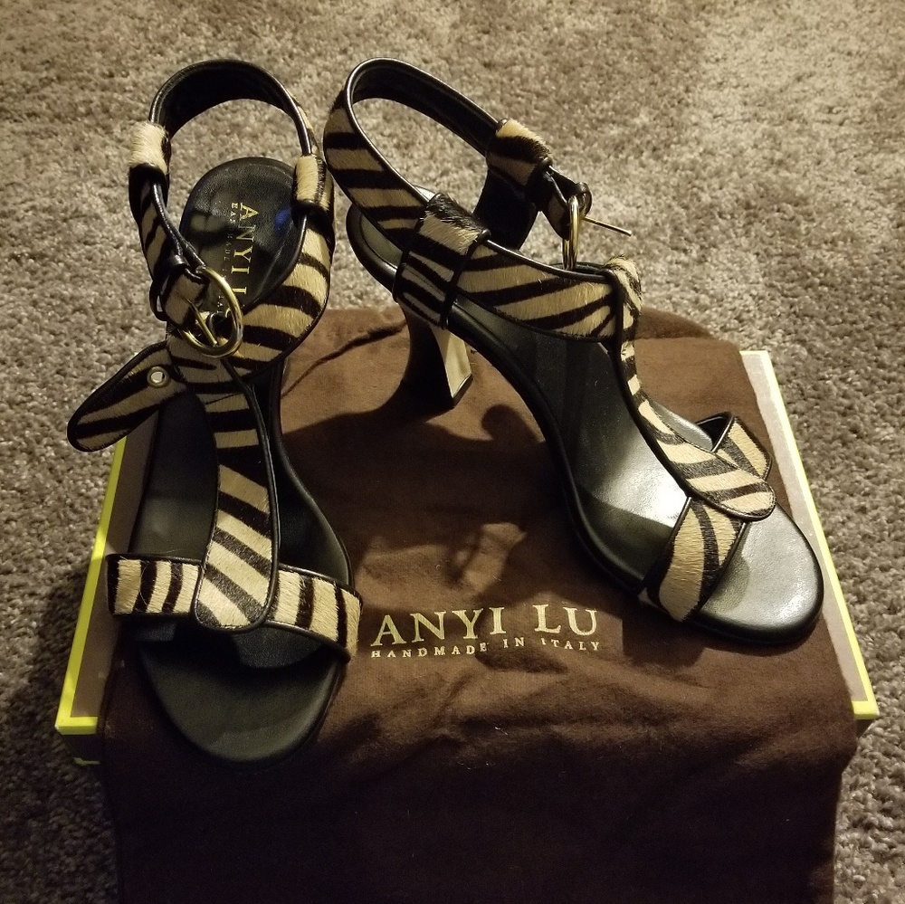 Womens shoes